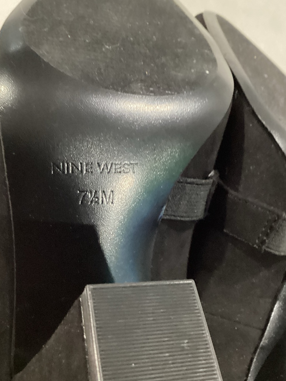 Nine West Black Suede Mary Jane Block Heels - Picture 6 of 6